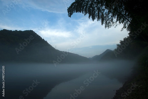 Obraz Fog scenery of Xiaodongjiang River in Chenzhou City, Hunan Province, China