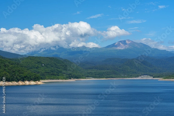 Fototapeta 北海道東川町　忠別湖　北海道のダム