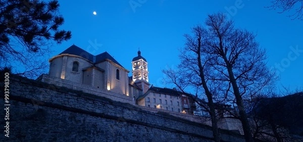 Fototapeta Church of Notre-Dame  historical center of Briançon is a UNESCO World Heritage site, renowned for its impressive fortifications and rich architectural heritage. Nestled in the French Alps, Briançon fe