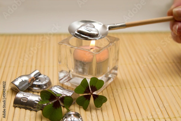 Fototapeta Bleigiessen