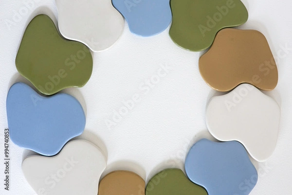 Obraz Colorful Ceramic Shapes Forming A Circular Design