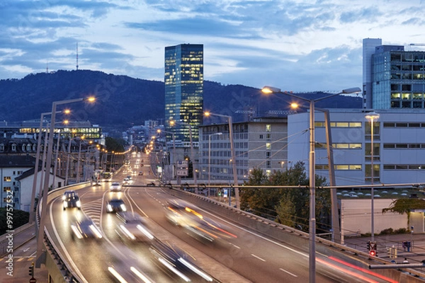 Fototapeta Strassenverkehr Autos Lichter Lichtschlangen Stadt Zürich Hardbrücke 