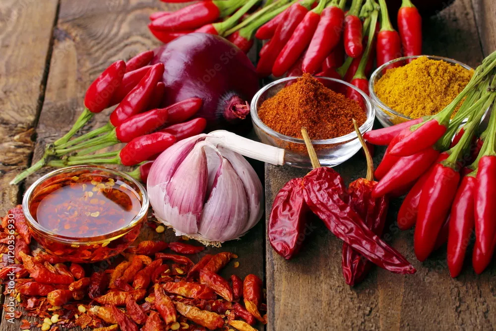 Fototapeta Chilli, czosnek i cebula