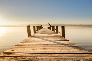 Fototapeta Czarujący widok na pomost nad jeziorem Starnberg
