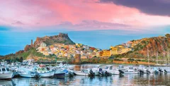 Obraz Zachwycający Widok na Port i Zamek w Castelsardo