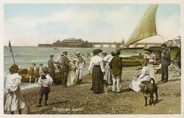 Fototapeta Kamienista plaża w Brighton. Data: 1913