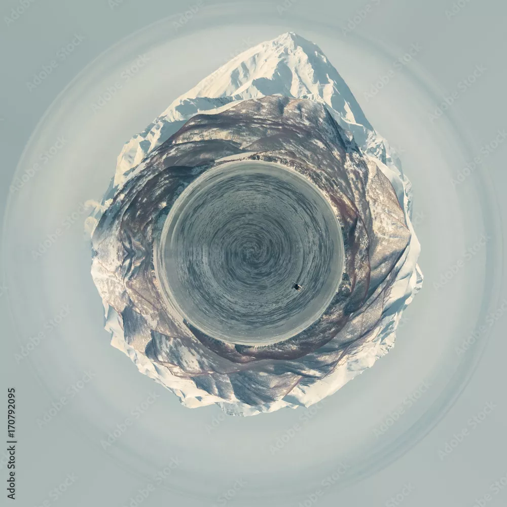 Fototapeta Kula małej planety 360 stopni. Wulkan. Pietropawłowsk Kamczacki, Rosja