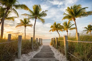 Fototapeta Kładka do plaży Smathers na wschód słońca - Key West na Florydzie