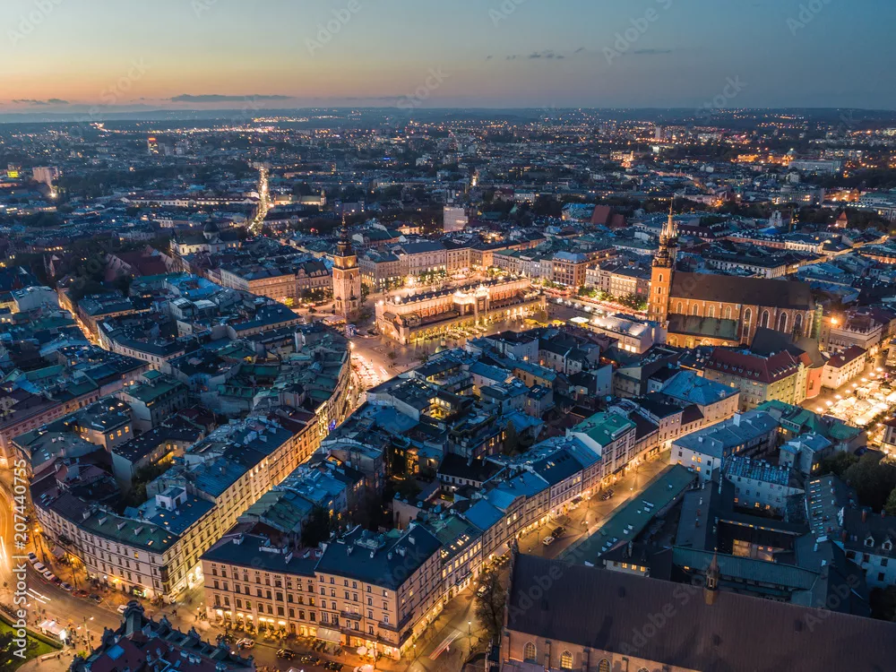 Fototapeta Kraków nocą / widok z lotu ptaka