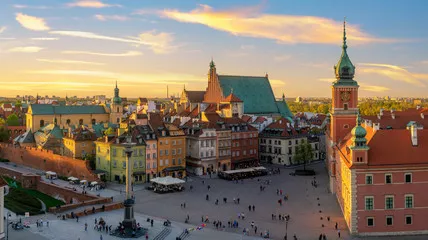 Fototapeta Warszawa, Zamek Królewski i Stare Miasto o zachodzie słońca