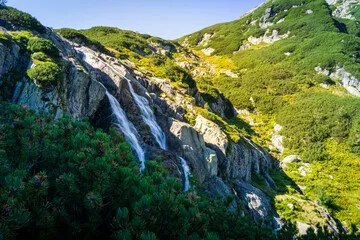 Fototapeta Wielka Siklawa – największy wodospad w Polsce. Dolina Pięciu Stawów Polskich, Tatry, Polska