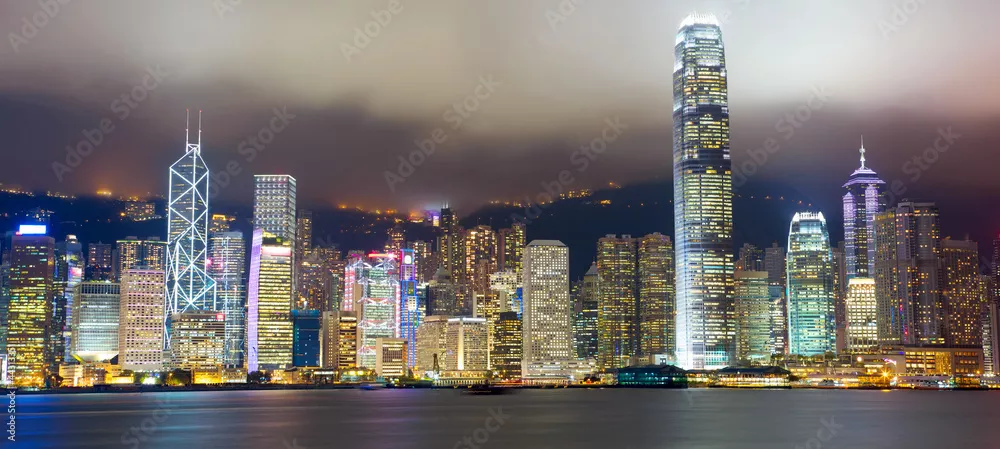 Fototapeta Hongkong Skyline at Mist nad Victoria Harbour
