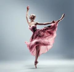 Obraz Elegancja Ruchu: Taniec w Różu