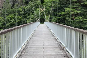 Fototapeta Most wiszący przekroczony przez Seto Gorge (Nikko City, prefektura Tochigi)