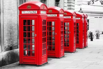 Fototapeta Budki telefoniczne w Londynie metodą kolorowego klucza