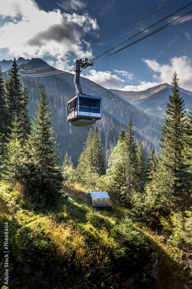Fototapeta Cable car in Kasprowy Wierch peak in Tatra mountains, Poland.