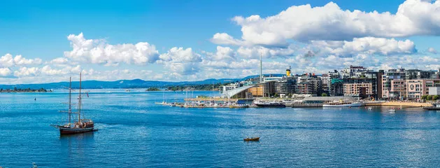 Fototapeta Panoramę i port w Oslo. Norwegia
