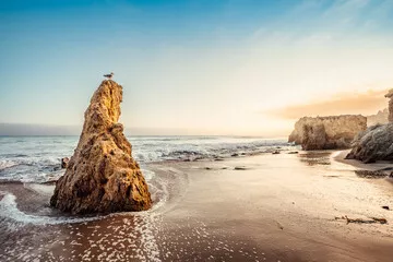 Fototapeta plaża el matador podczas zachodu słońca w kalifornii