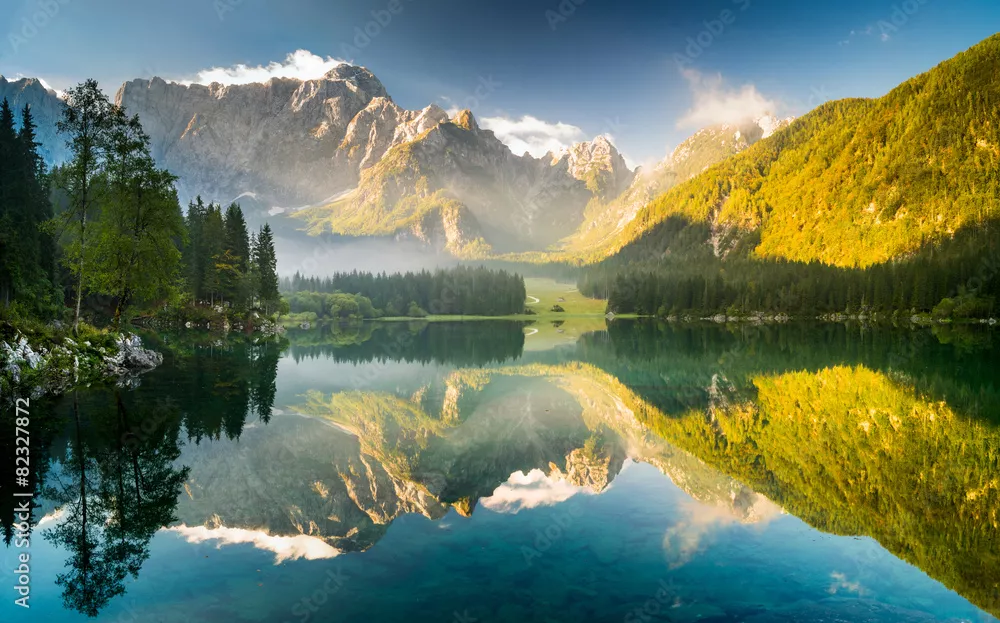 Fototapeta jezioro górskie w Alpach Julijskich,Laghi di Fusine