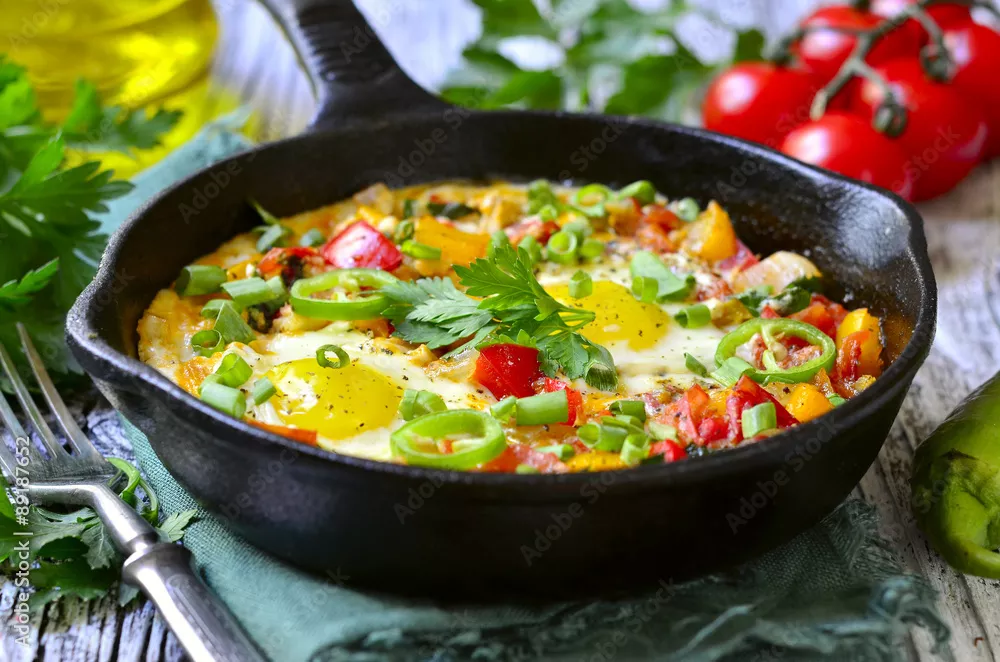Fototapeta Shakshuka - tradycyjne danie kuchni izraelskiej.
