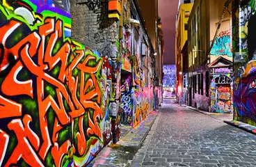 Fototapeta uliczka z graffiti