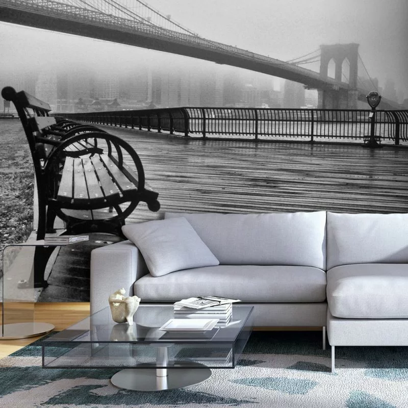 Fototapeta wodoodporna - Jesienny dzień w Nowym Jorku - architektura miejskiego mostu we mgle - obrazek 1
