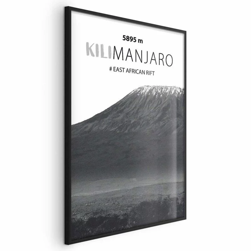 Plakat - Majestatyczny szczyt górski Kilimanjaro korona gór pejzaż górski - obrazek 1