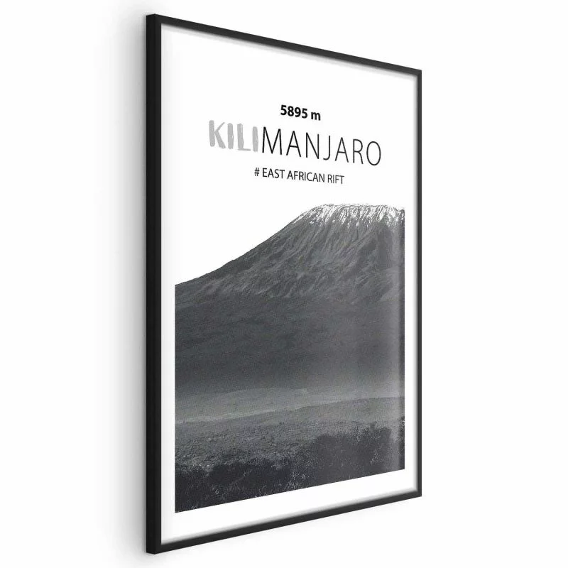 Plakat - Majestatyczny szczyt górski Kilimanjaro korona gór pejzaż górski - obrazek 1
