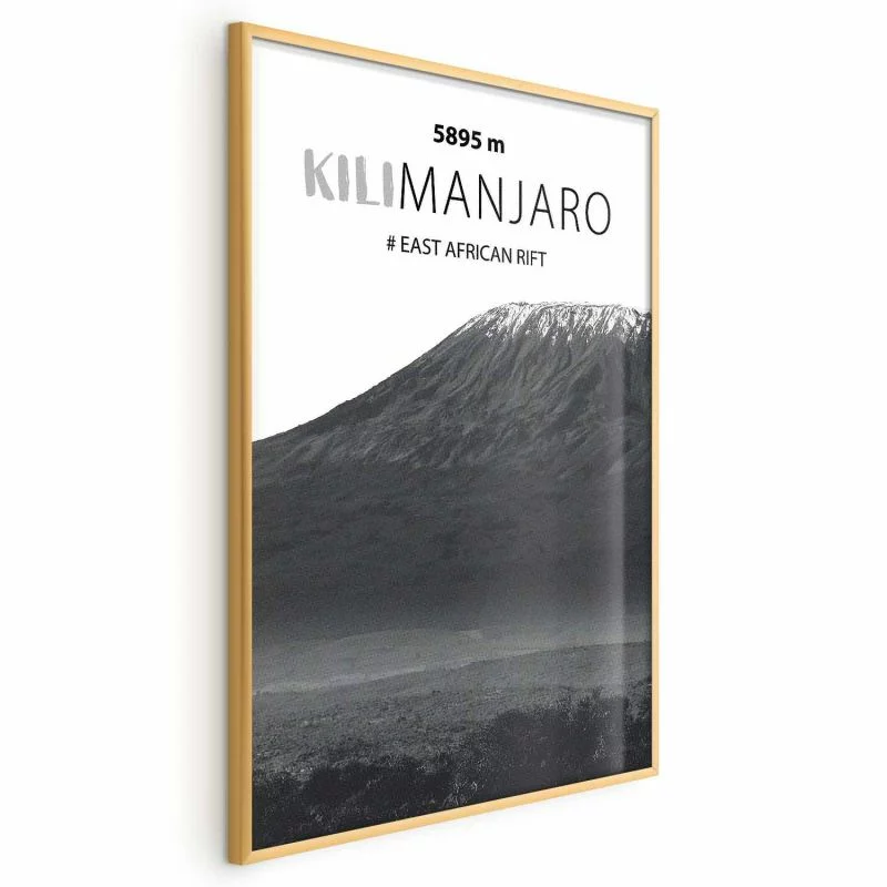 Plakat - Majestatyczny szczyt górski Kilimanjaro korona gór pejzaż górski - obrazek 1