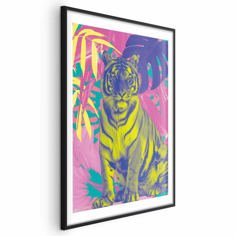 Plakat - Kolorowy tygrys - Intensywne barwy tygrysa w otoczeniu tropikalnych roślin - obrazek 1