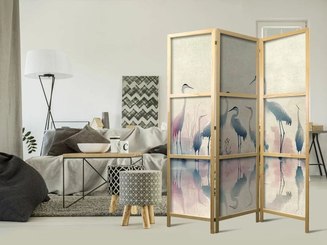 Parawan japoński - Ptaki nad jeziorem - czaple malowane akwarelą w delikatnej, szaro-różowej kolorystyce - obrazek 1