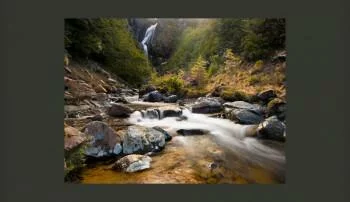 Fototapeta - Ohakune - Waterfalls in New Zealand - obrazek 2