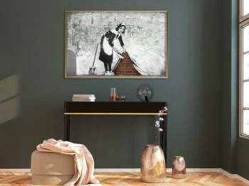 Plakat - Banksy: Sweep it Under the Carpet - obrazek 2