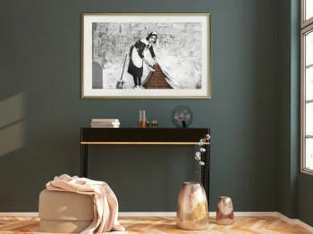 Plakat - Banksy: Sweep it Under the Carpet - obrazek 2