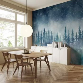 Fototapeta - Nocny krajpejzaż zamglonego lasu nocą z gwiaździstym niebem - obrazek 6