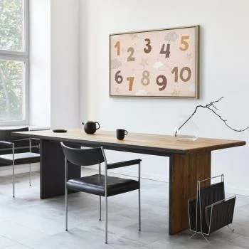 Obraz - Skaczące cyferki - Cyferki w przygaszonej beżowo-brązowej kolorystyce pośród płatków śniegu gwiazd i chmur - obrazek 6