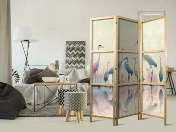 Parawan japoński - Ptaki nad jeziorem - czaple malowane akwarelą w delikatnej, szaro-różowej kolorystyce