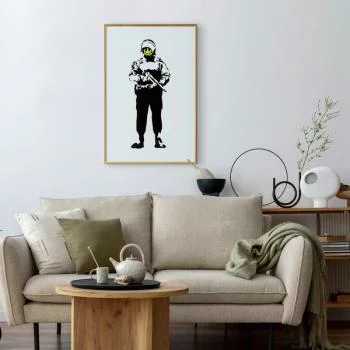 Plakat - Uśmiechnięty policjant - obrazek 5