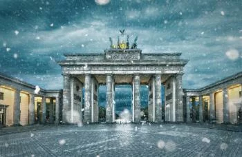 Fototapeta Brama Brandenburska Zimą - obrazek 2