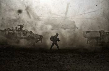 Fototapeta Wojsko Na Pustyni - obrazek 2